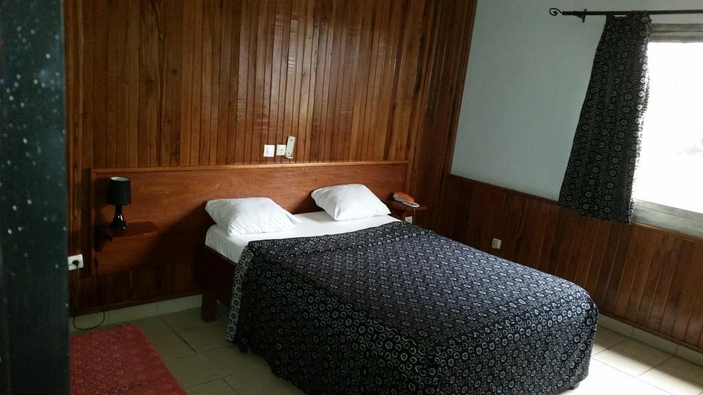 Saffana Hotel Douala Room photo