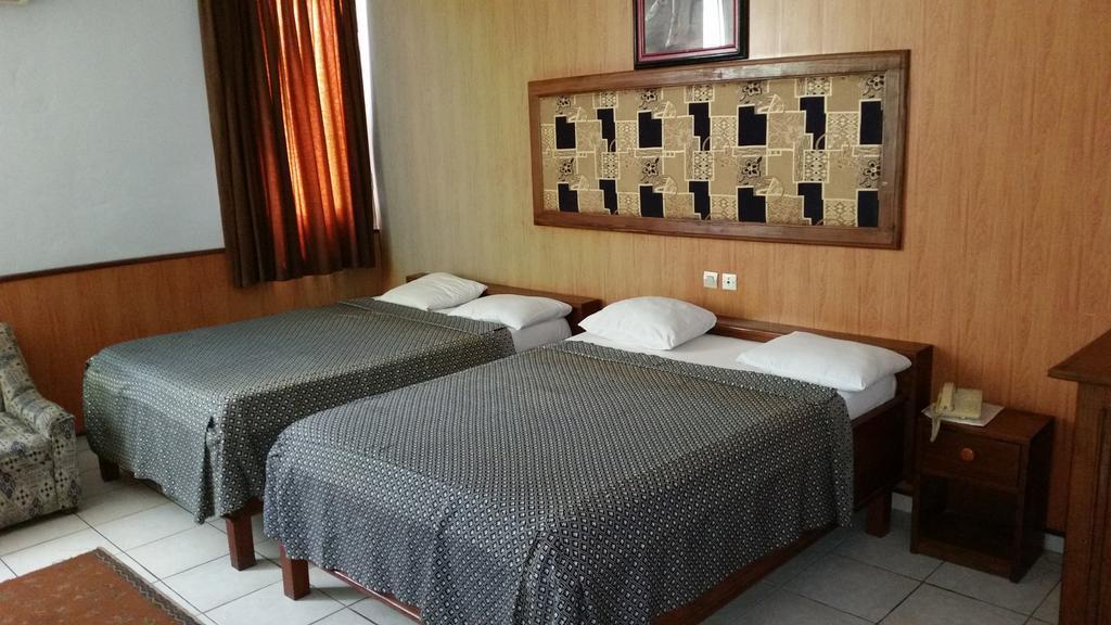 Saffana Hotel Douala Room photo