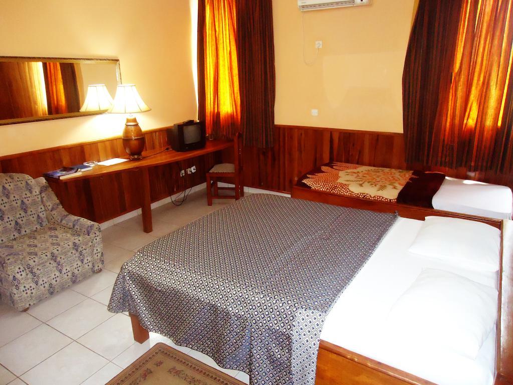 Saffana Hotel Douala Room photo