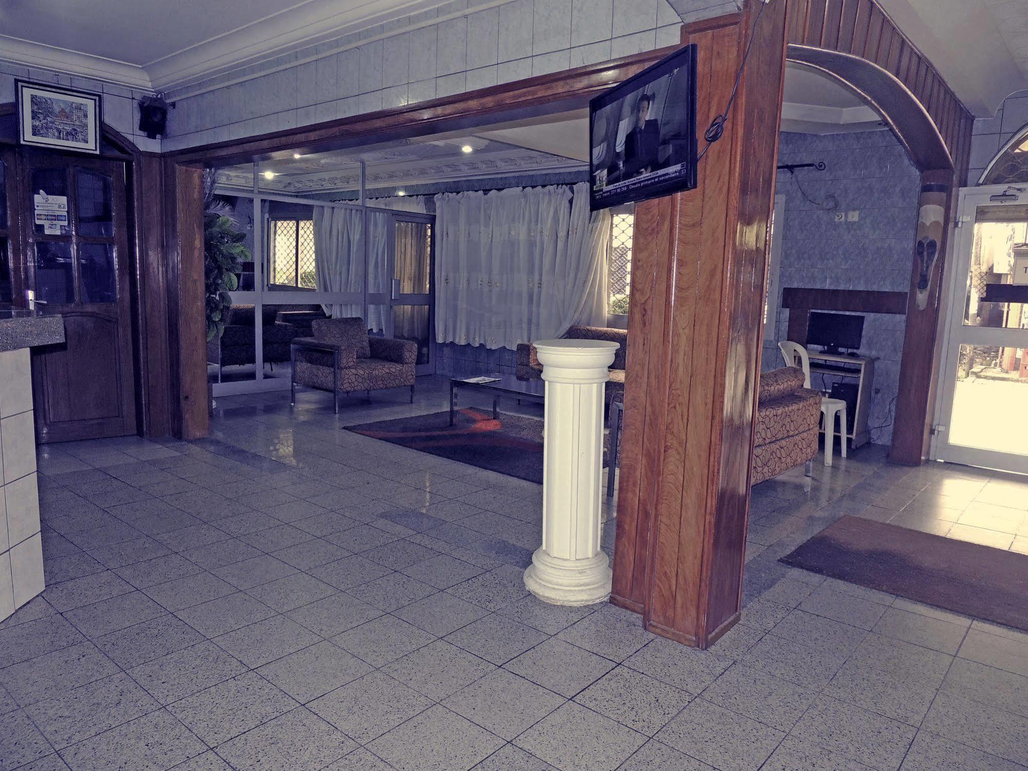 Saffana Hotel Douala Exterior photo