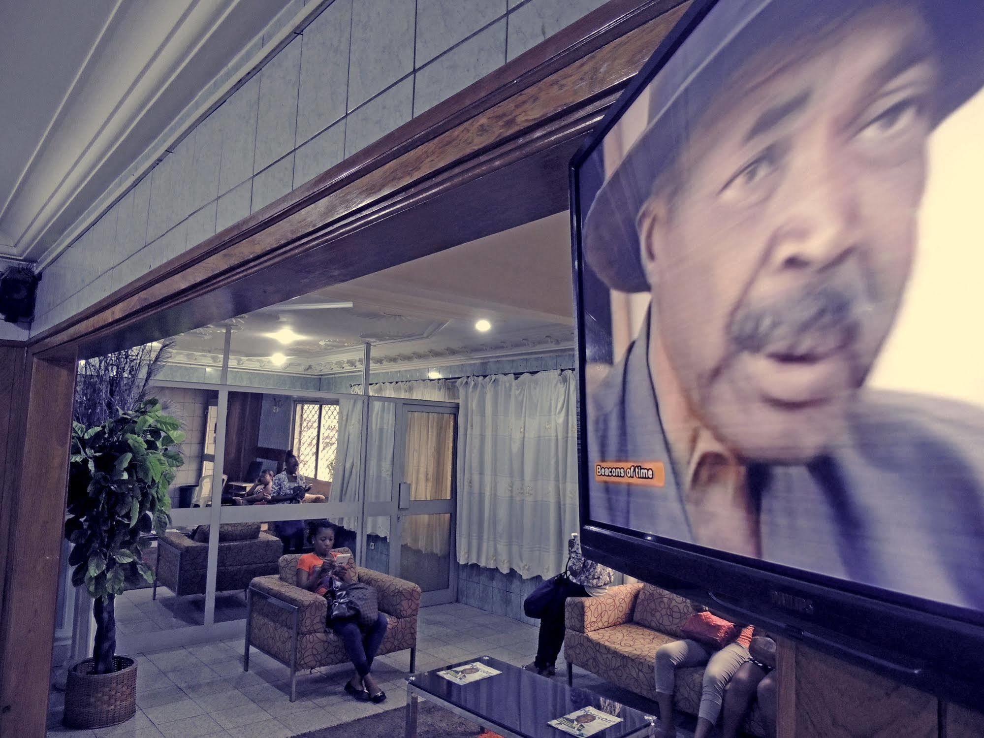 Saffana Hotel Douala Exterior photo