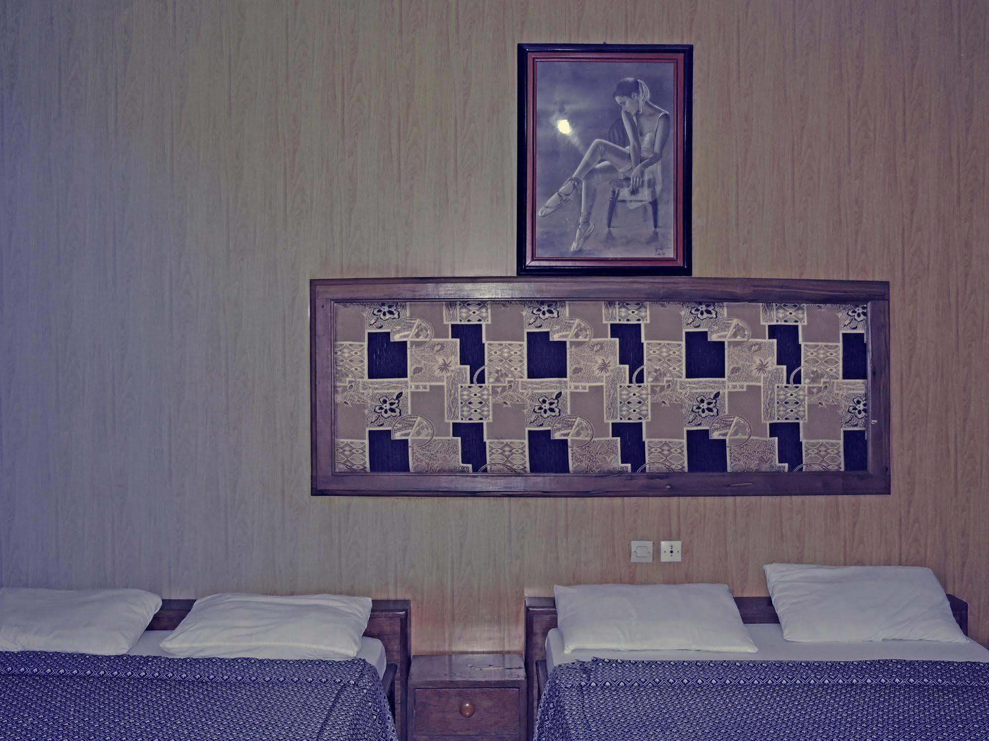 Saffana Hotel Douala Exterior photo